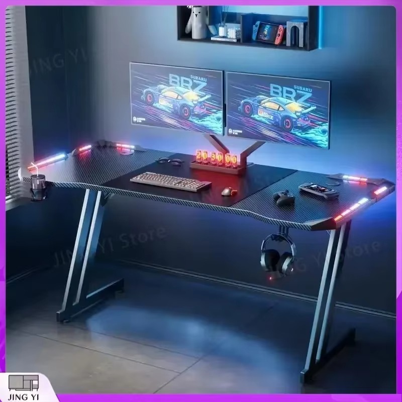 طاولة ألعاب مع إضاءة LED وسطح  - مراجعة Desk Setup Headphones وسعره